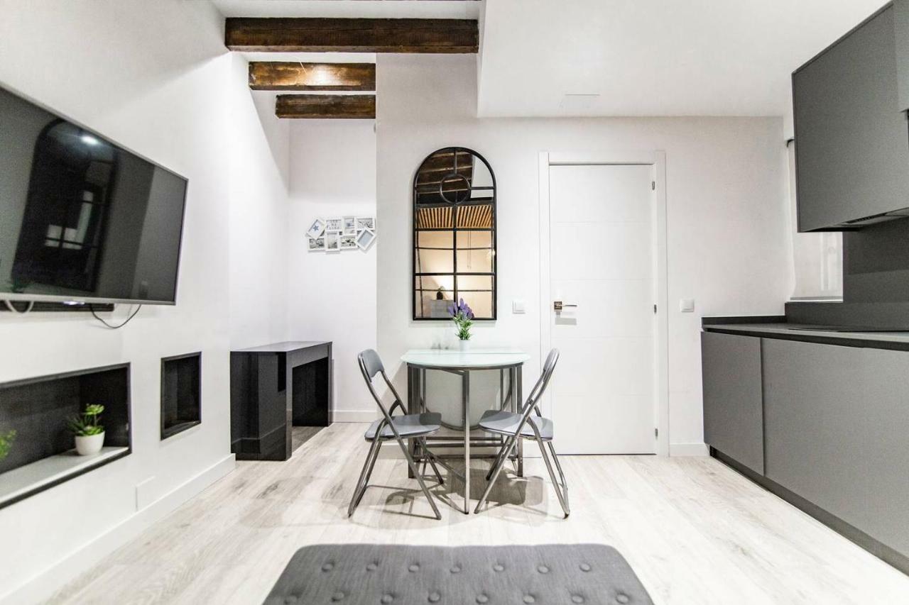 Cozy And Modern Apartment For 4 In 마드리드 외부 사진